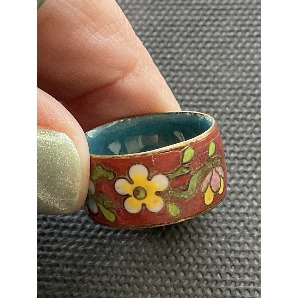 vintage Chinese cloisonné ring enameled floral designs Size 6 Estate Costume - Picture 1 of 5